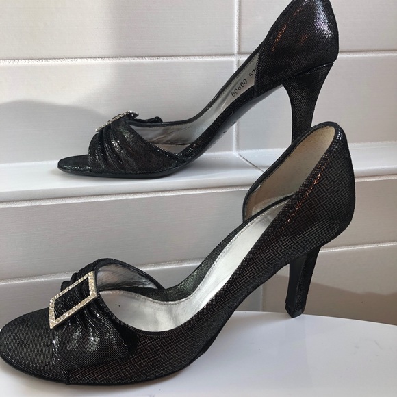 Rafe New York holiday glam peep toe heels with crystal buckle - Picture 2 of 5